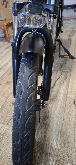Продам электровелосипед MINAKO F7