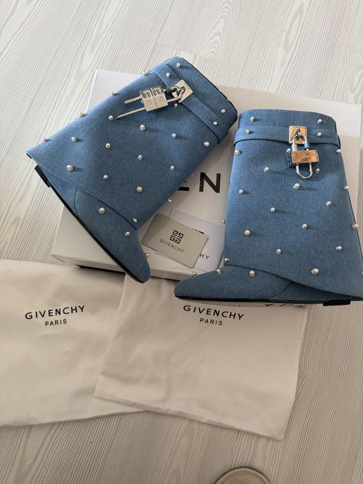 Оригинални ботуши Givenchy
