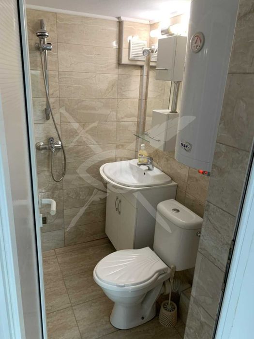 Дава се под наем Двустаен апартамент в Варна, Червен площад - 58 кв.м за 500 € - Снимка #8