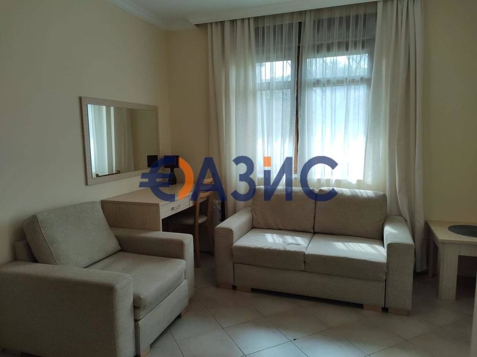 Продава се Двустаен апартамент в Созопол - 67 кв.м за 1448 €/кв.м - Снимка #1