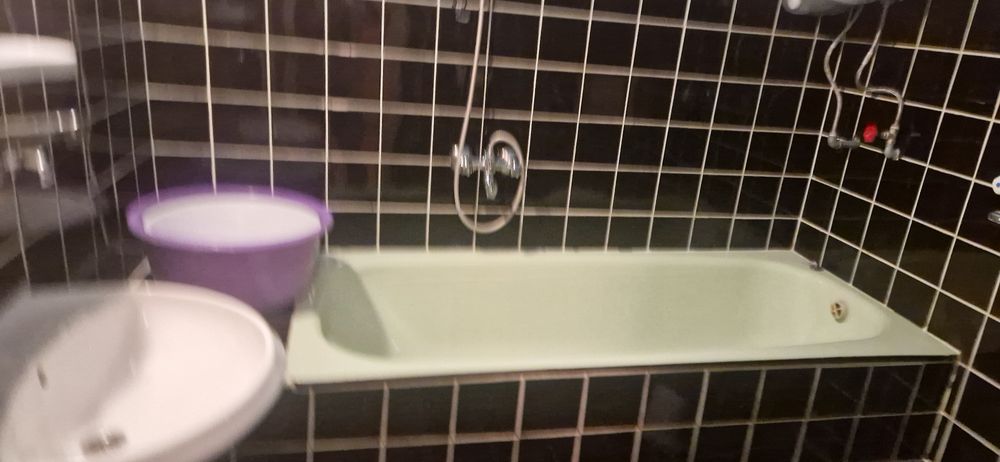 Продава се Тристаен апартамент в Асеновград - 100 кв.м за 1275 €/кв.м - Снимка #19