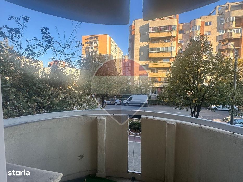 Inchiriez apartament, 3 camere, zona centrala, Calea Dorobantilor