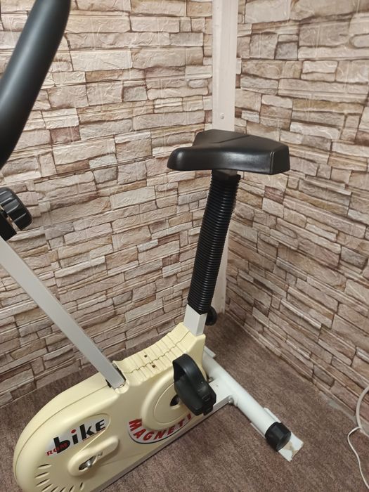 Se vinde bicicleta medicinala