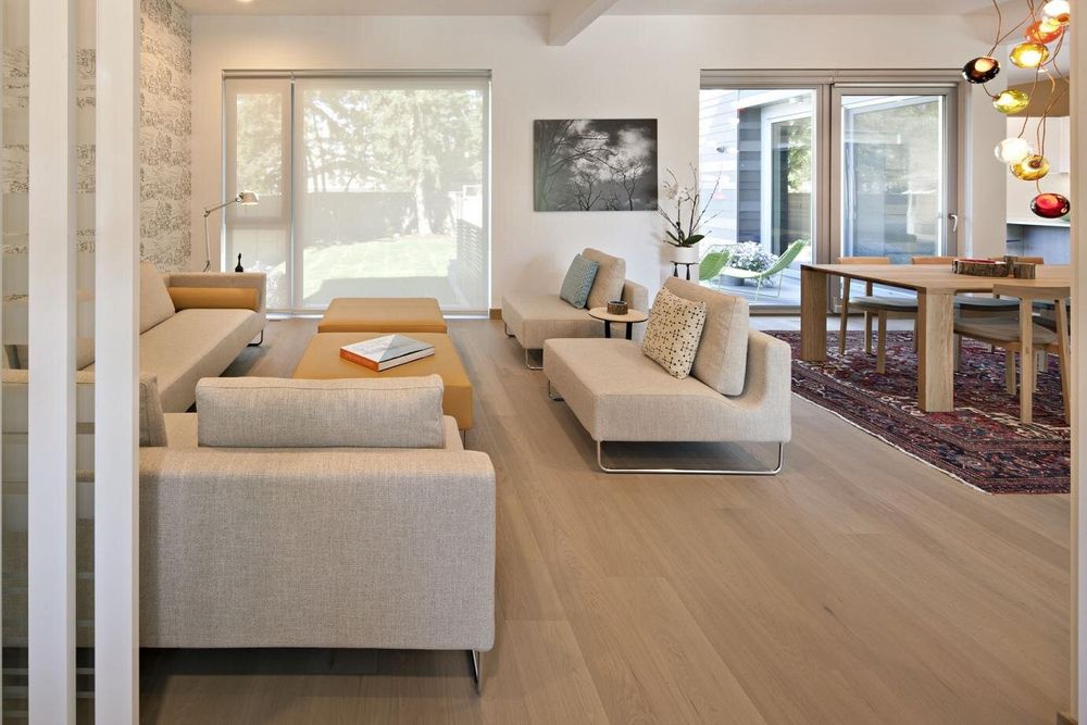 Tencuit/Glet/Zugravit/Baghete/Parchet/Chenare/Panouri Decorative