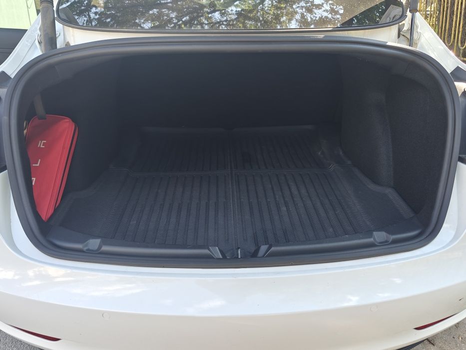 Tesla Model 3 Long Range Dual Motor AWD