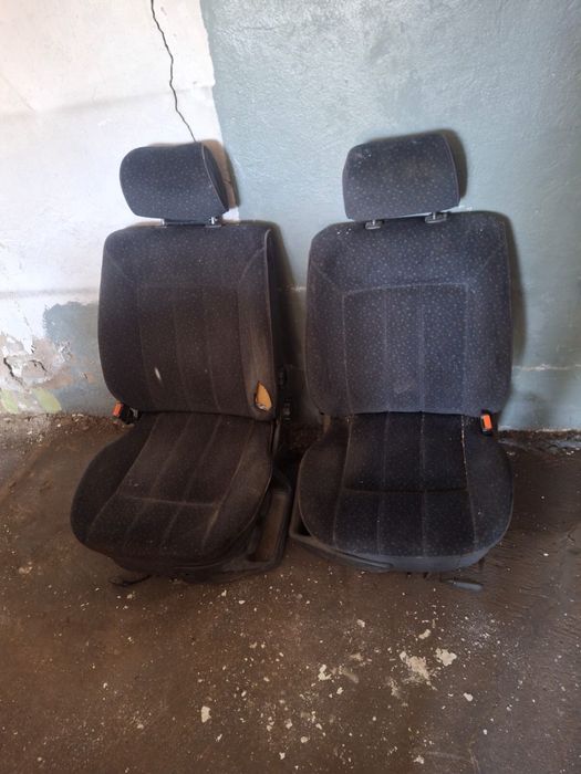 Сиденье Пассат б4 дельфин