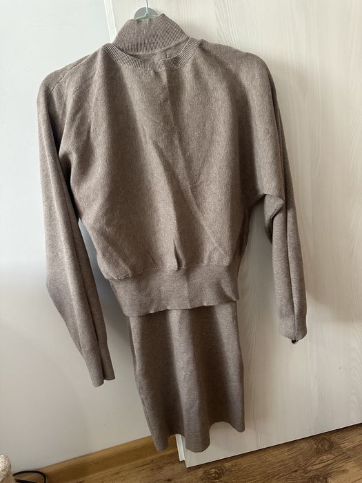 Compleu ( rochie si bluza ) mohito