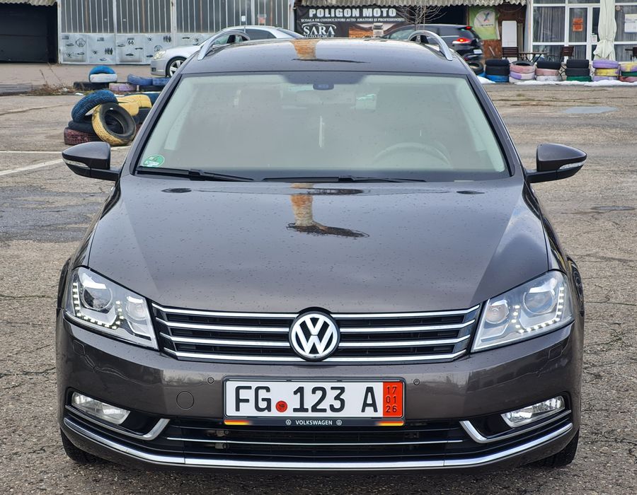 Vw Passat B7 * 2012 * 2.0 TDI - 140 CP * Navi , BiXenon & Led , Klimă