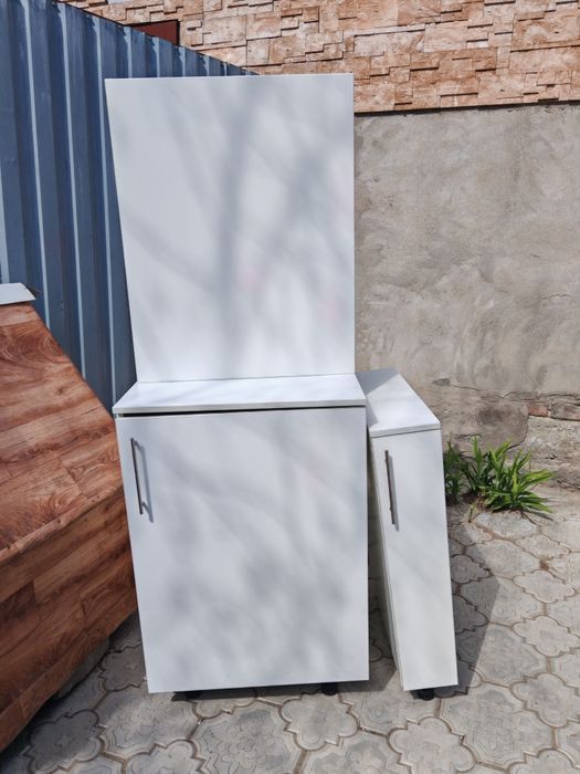 Продам кухонные шкафы