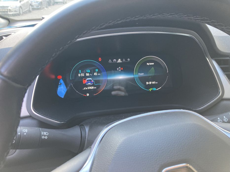 RENAULT Captur 2023 — imagine 4