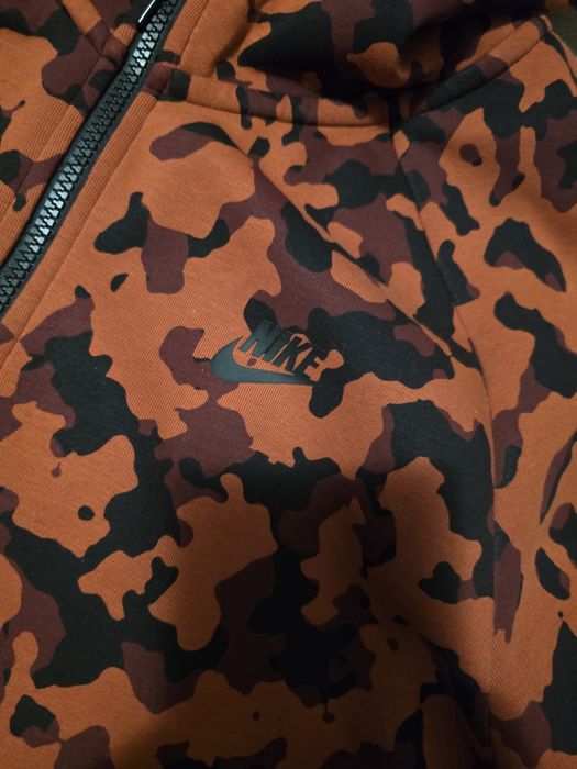 Nike camo tech комплект L размер