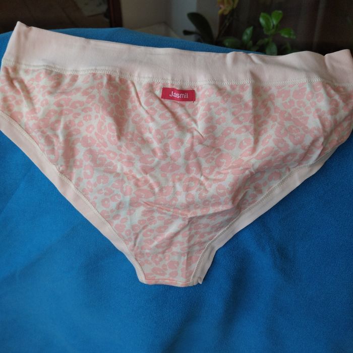 Памучни бикини 42 номер