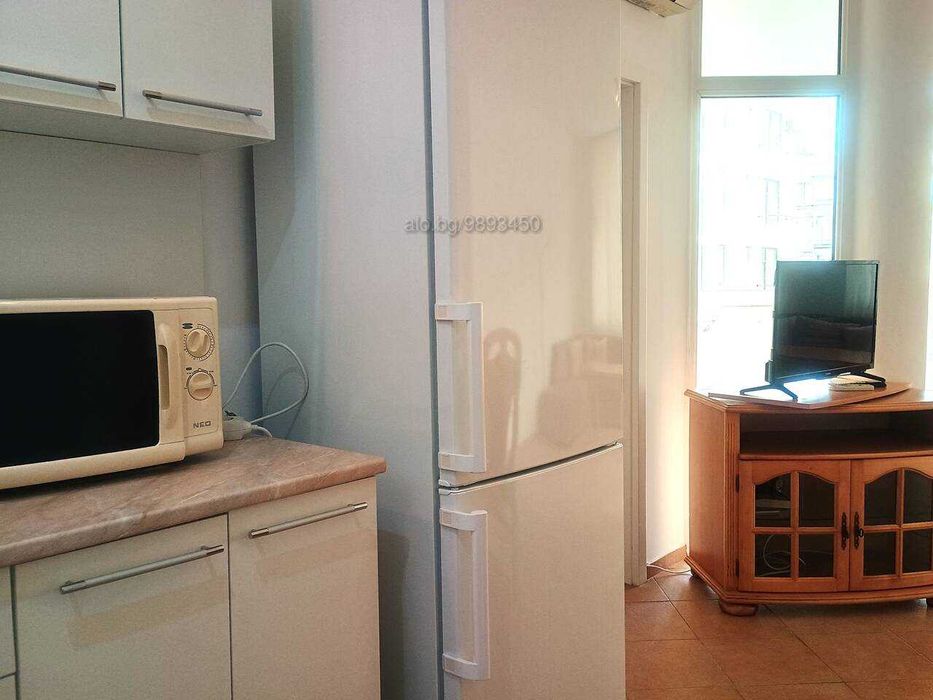 Дава се под наем Тристаен апартамент в к.к. Слънчев бряг - 95 кв.м за 254.49 € - Снимка #4