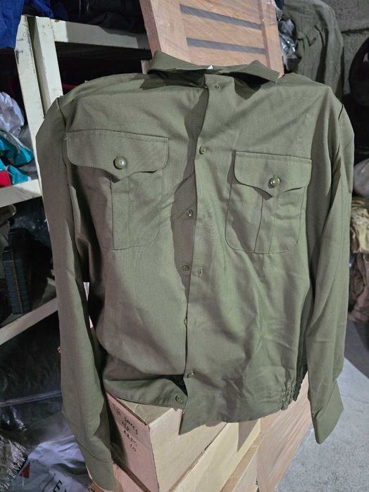 Продам военную рубашку.