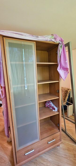 Шкаф     книжный