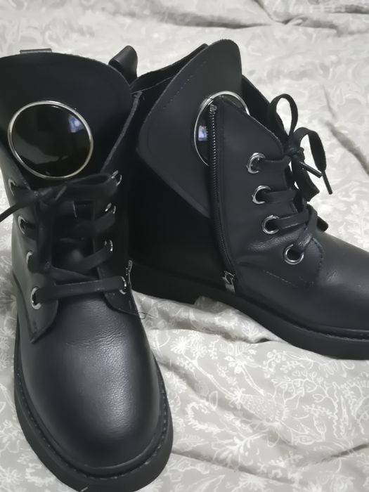 Ghete din piele , primăvara-toamna