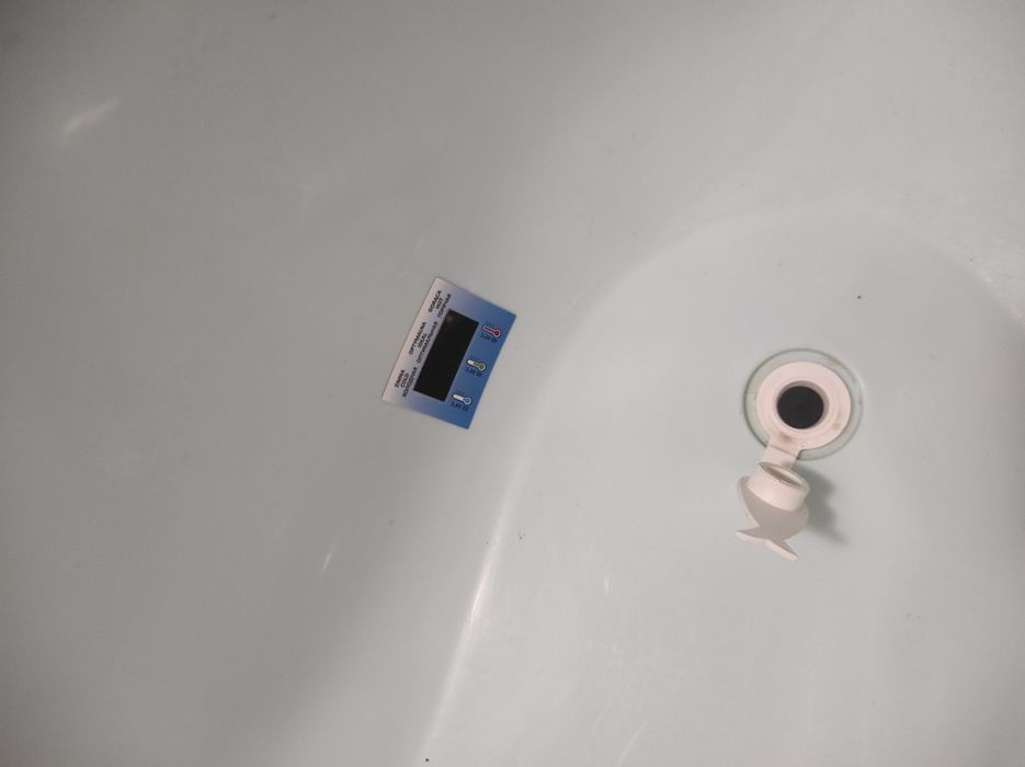 Легенче със стойка за къпане на бебе