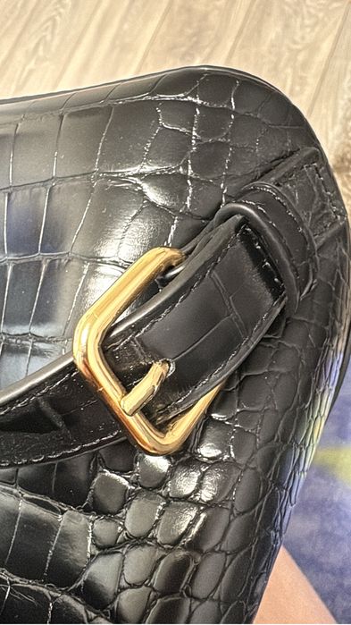 Ghiozdan Moschino