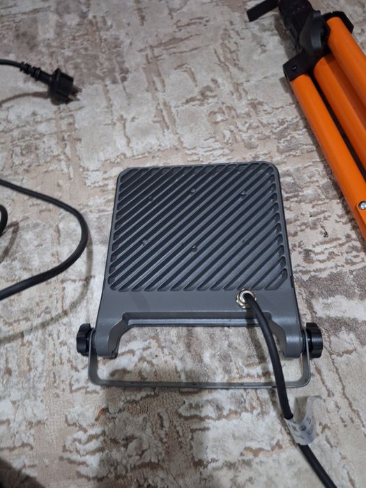 Trapied telescopic cu led