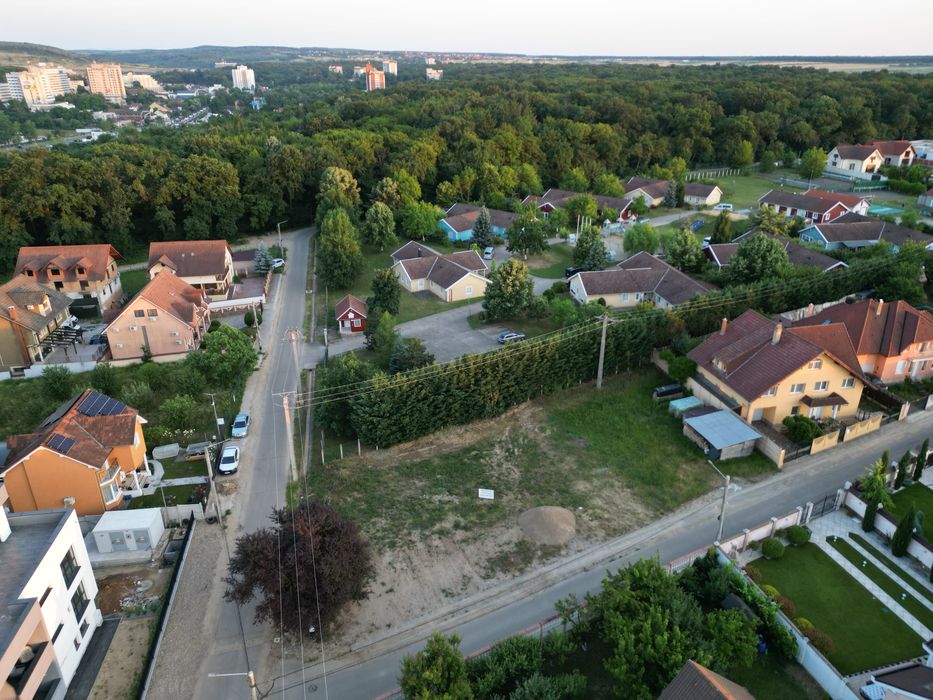Teren de vanzare in Sanmartin - Beverly Hills