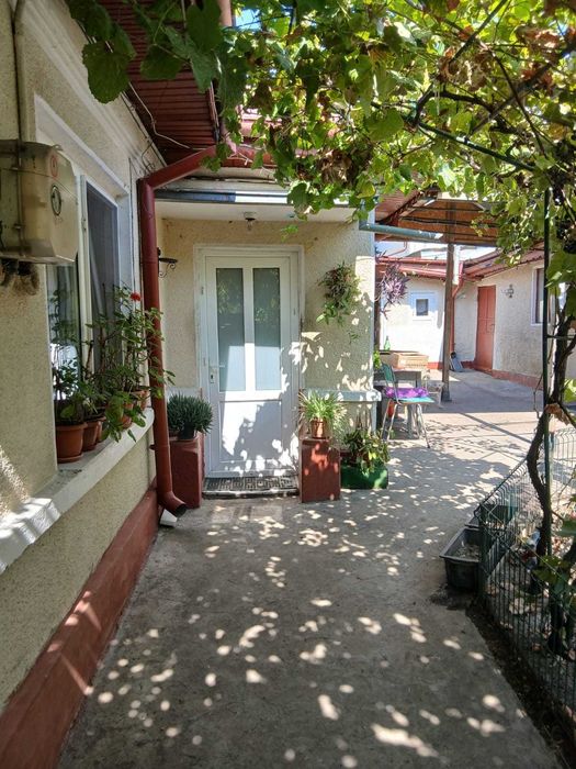 Casă de vânzare – Oraș Pantelimon, Ilfov | 207 mp teren | 106 mp construiți | 80.000 € negociabil