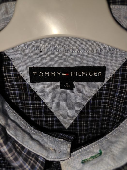 Cămașă Tommy Hilfiger mărimea S dar merge la un M