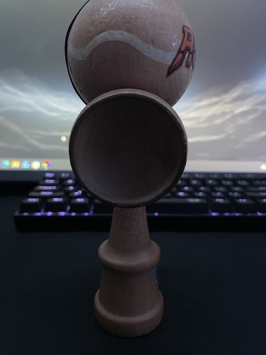 Vand kendama krom rolf