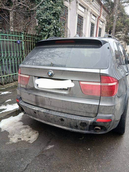 Vând BMW x5 urgent