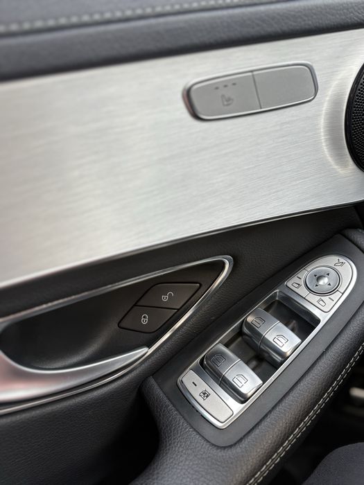 Mercedes - Benz GLC 220 D