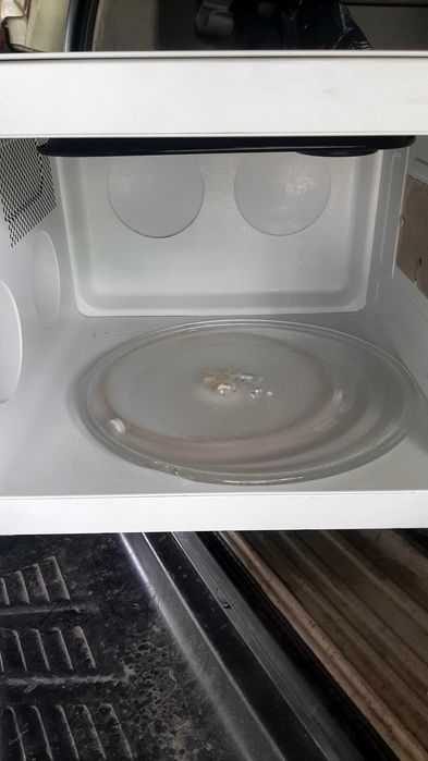 Продам микроволновую печь