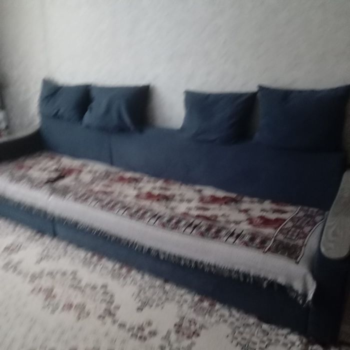 Срочно продам диван 3 метра