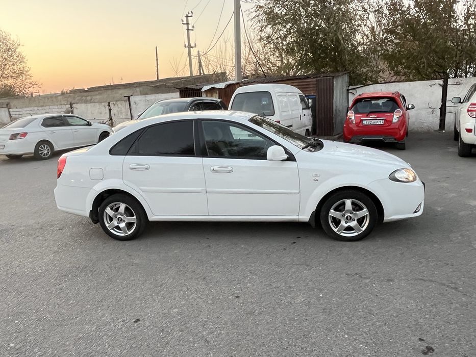 Шевролет Титанка Балонымен сатылады