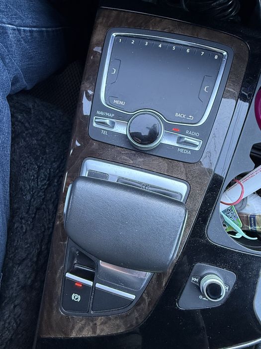 Продам AUDI Q7. 2018 г.