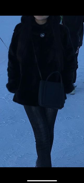 Продам норковую шубу