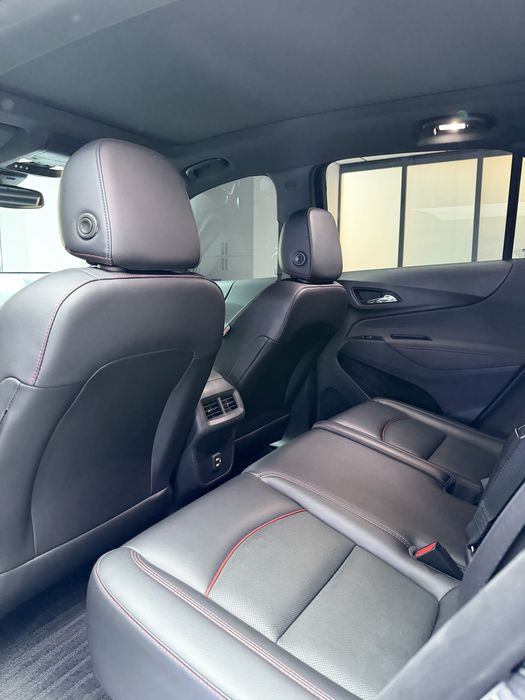 Chevrolet Equinox 2023 — 4