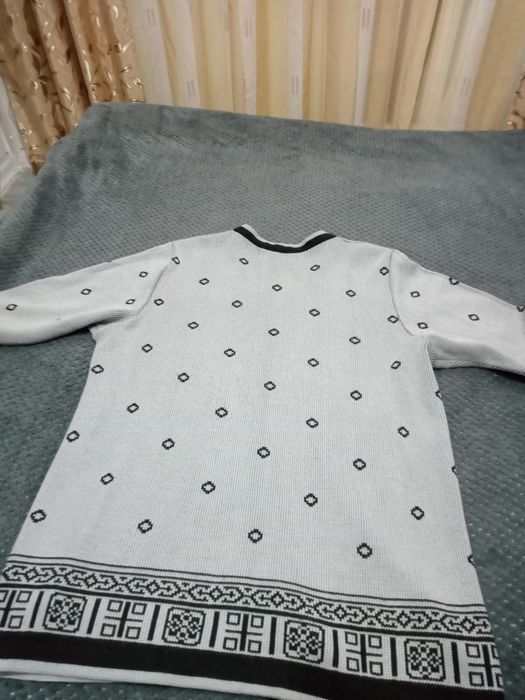 Продам женские платья