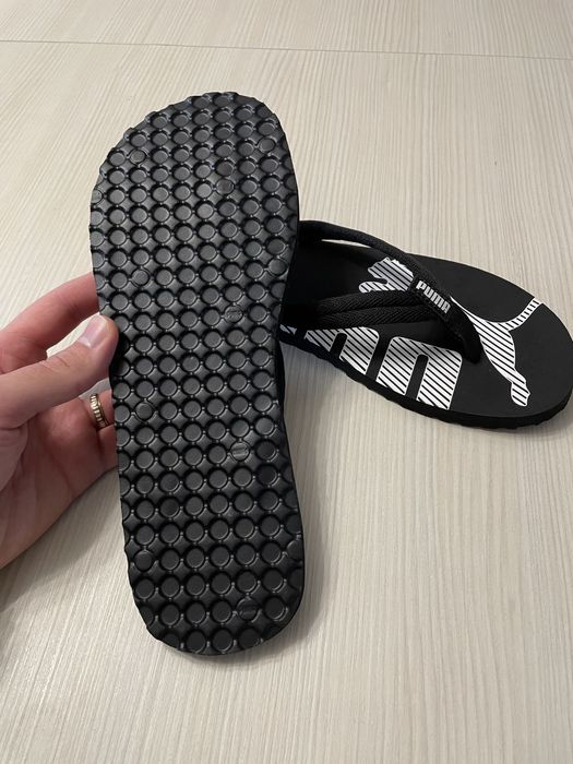Silapi slapi plaja papuci Puma marime 41/42 EU
