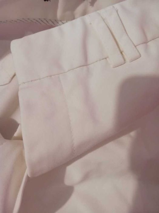 Снежно бял чарлстон на Zara