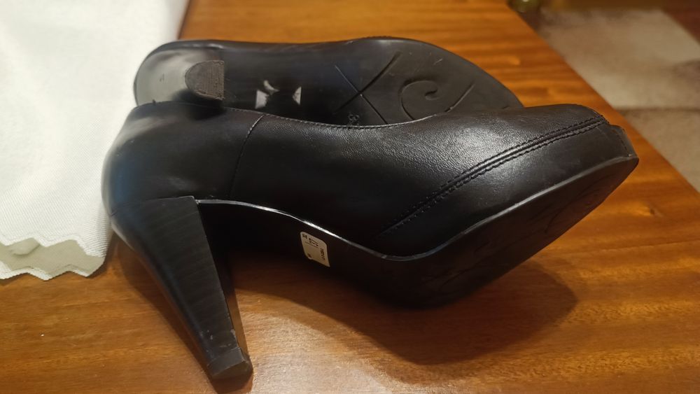 Дамски обувки 37 номер