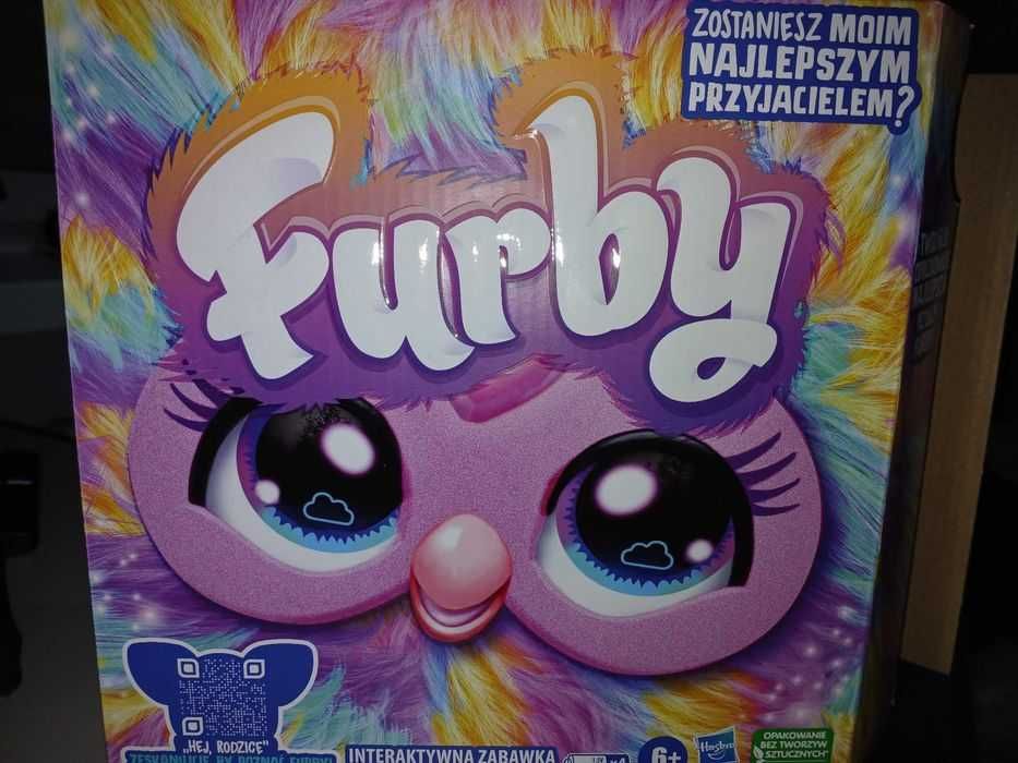 Подарявам - играчка Furby