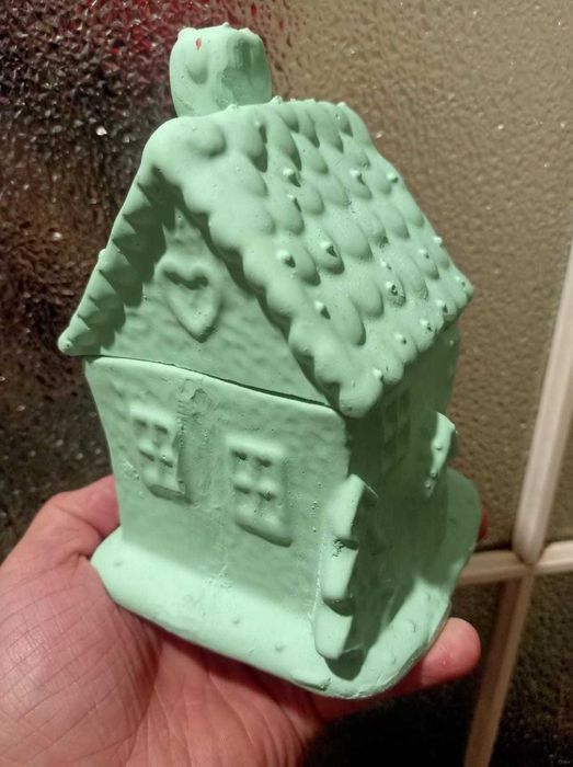 Гипсовая фигурка" Пряничный домик"