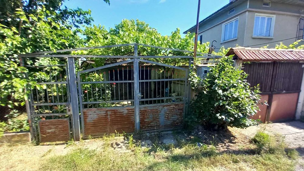 УПИ 600 кв.м с гараж в кв. Житница
