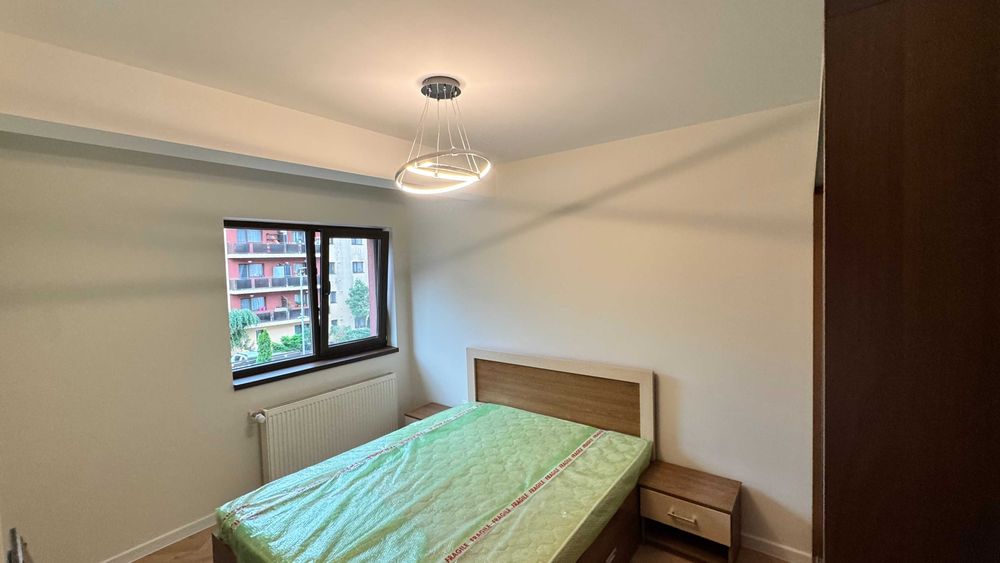 Apartament 3 camere, plus parcare
