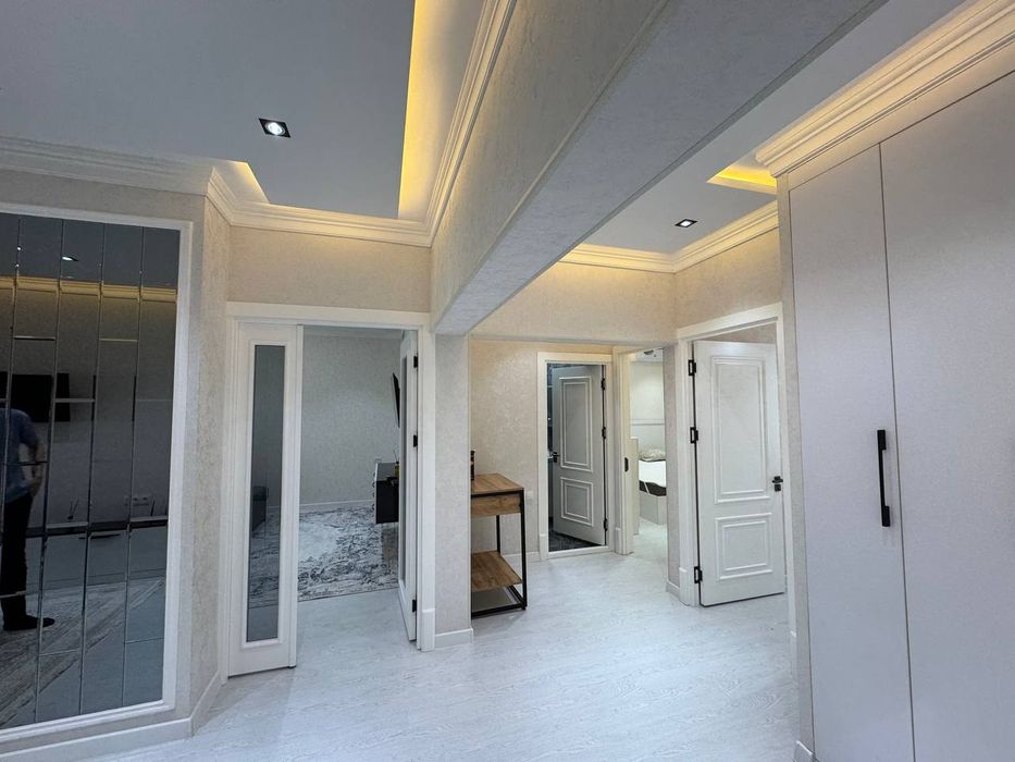 Oybek Metro 4/7/9 Госпитални базар