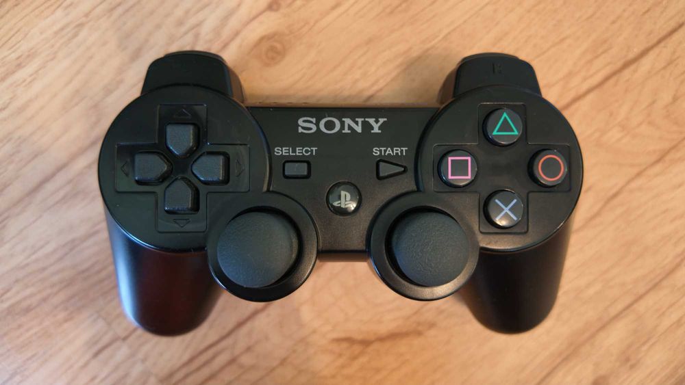 Playstation 3 Super Slim 500GB - Пълен комплект