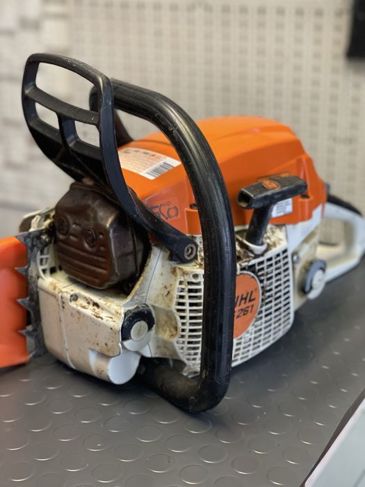 Бензинов верижен трион STIHL MS 261