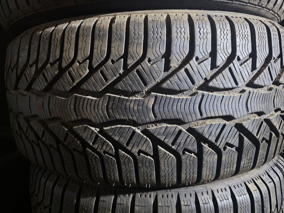 235/45/18 m+s Goodyear комплект, пара