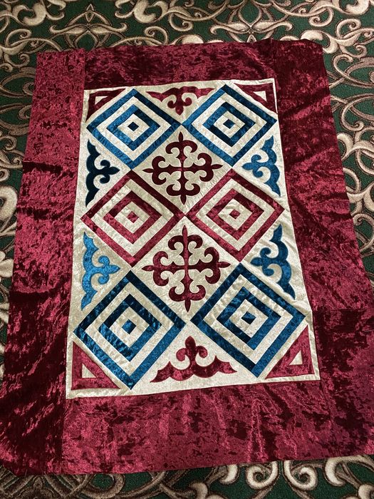 Корпеше, жастык