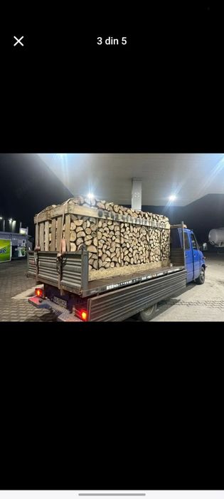Vand lemne de foc taiate si sparte la palet esenta tare stejar salcam frasin carpen