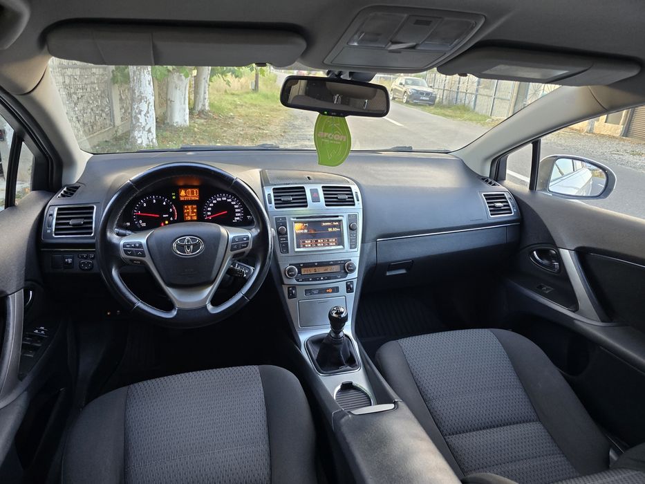 TOYOTA Avensis 2012 — imagine 5